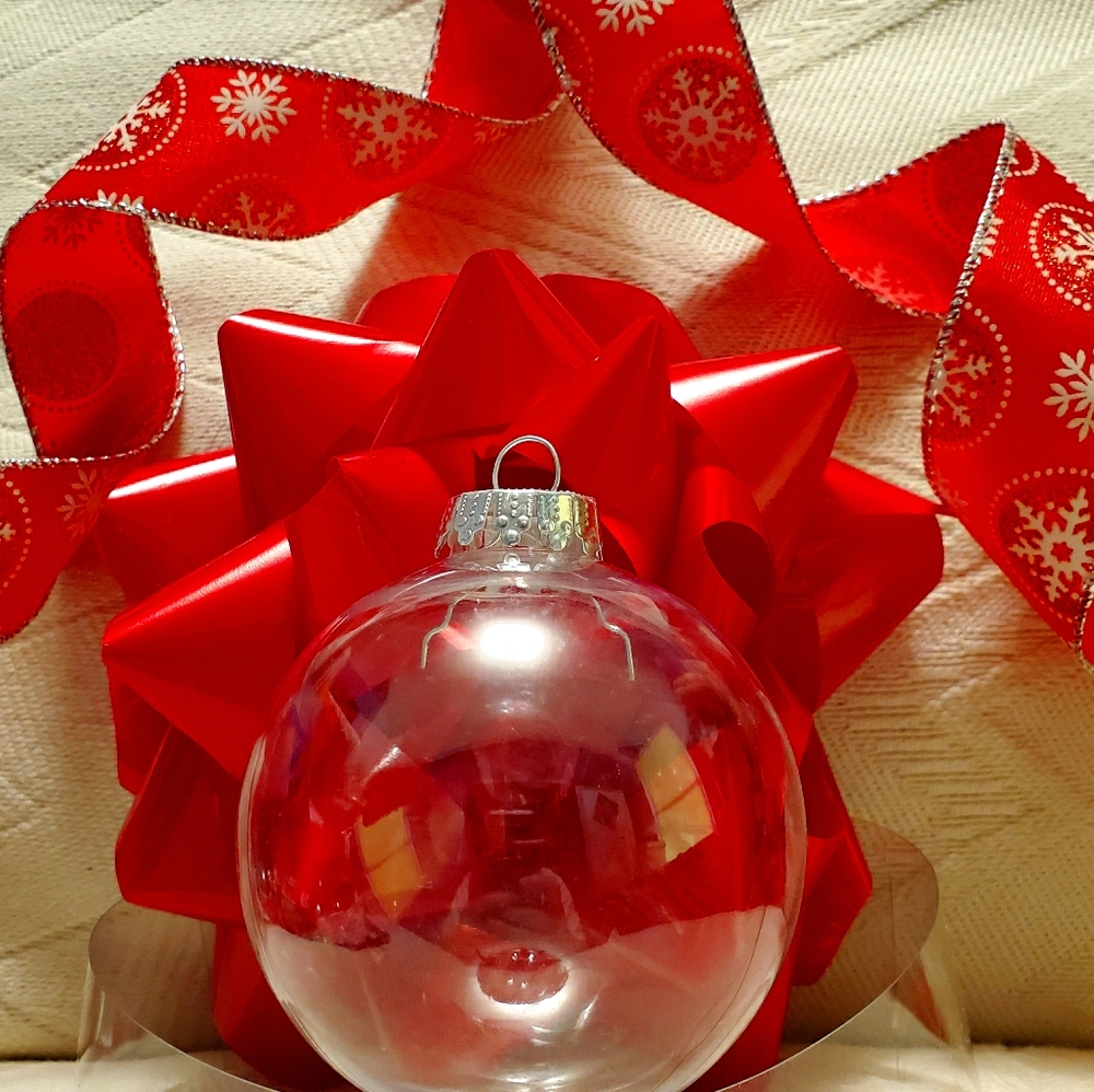 Bonus SALE - SPECIAL Snowy Decor Set: 1 Ornament + 2 Tubes!